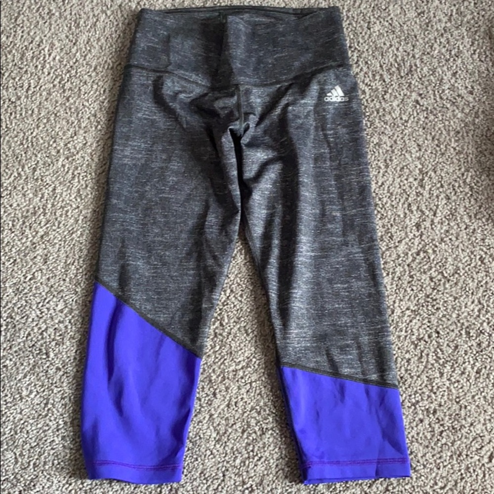 Adidas size small Capri workout leggings